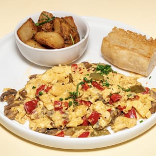 Seasonal Veggie Scramble